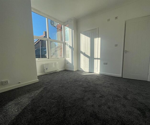 1 Bedroom Apartment For Sale In Wimbledon Park Road, Southsea, PO5