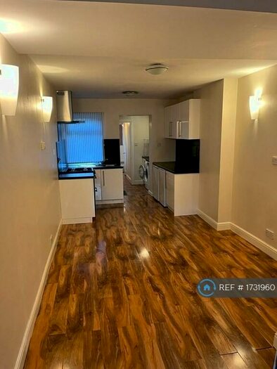 1 Bedroom Flat To Rent In Old Tovil Road, Maidstone, ME15