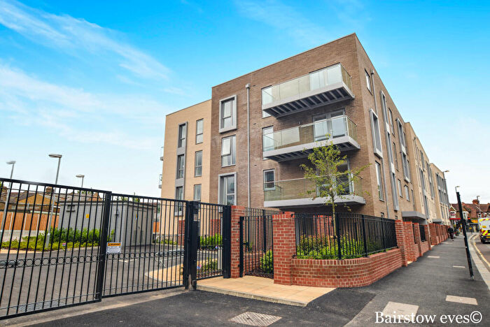 2 Bedroom Apartment To Rent In Brennan House, Leyton, E10