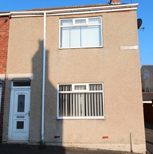 3 Bedroom End Of Terrace House To Rent In West Street, Grange Villa, Chester Le Street, DH2