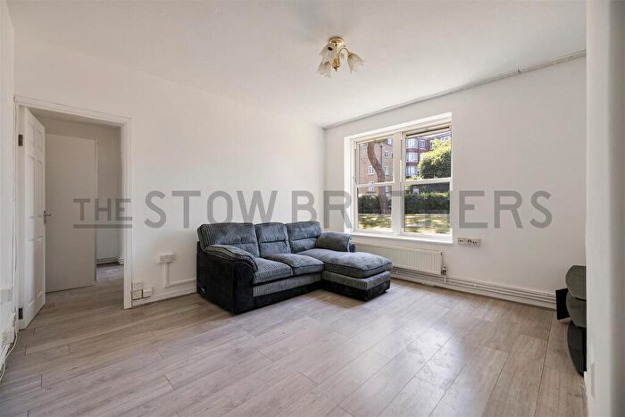 2 Bedroom Flat To Rent In Amhurst Road, Hackney, E8
