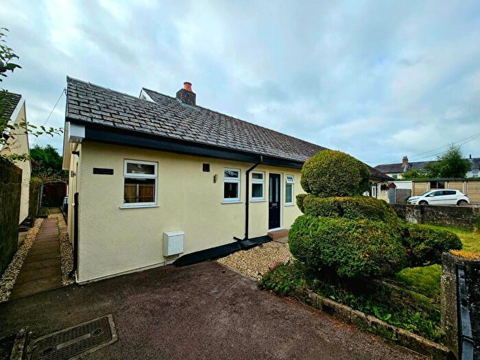 3 Bedroom Bungalow To Rent In Penyfan Road, Brecon, Powys, LD3