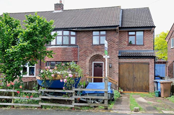 4 Bedroom Semi-Detached House For Sale In Hardwick Avenue, Allestree, Derby, Derbyshire, DE22