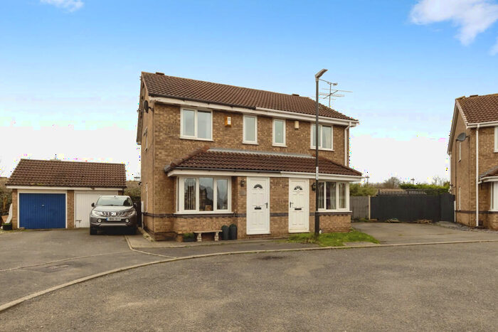 2 Bedroom Semi-Detached House For Sale In Pennie Close, Long Eaton, Nottingham, NG10