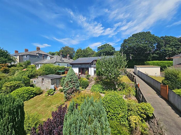4 Bedroom Detached House For Sale In Whitchurch Road, Tavistock, PL19