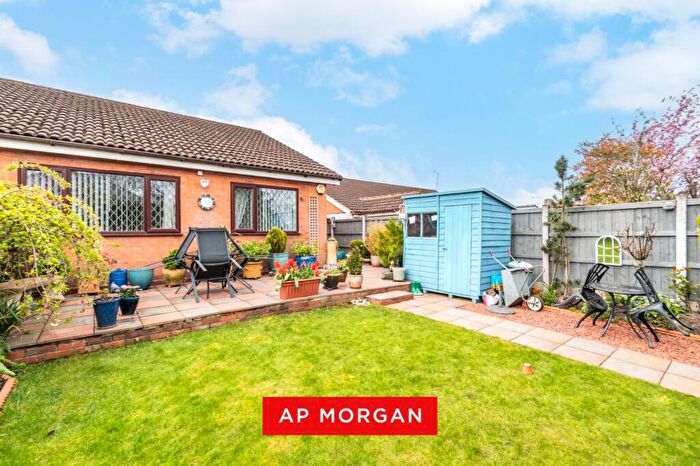 2 Bedroom Bungalow For Sale In Orchard Drive, Birmingham, West Midlands, B31