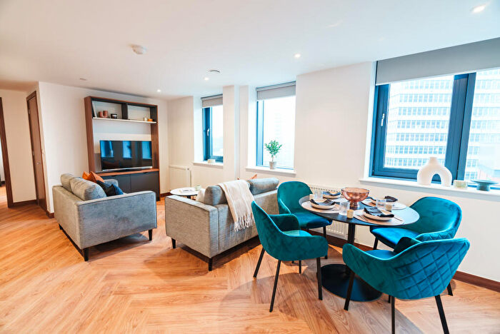 2 Bedroom Apartment To Rent In Apt, Live Oasis Merrion Street Gardens #, LS2