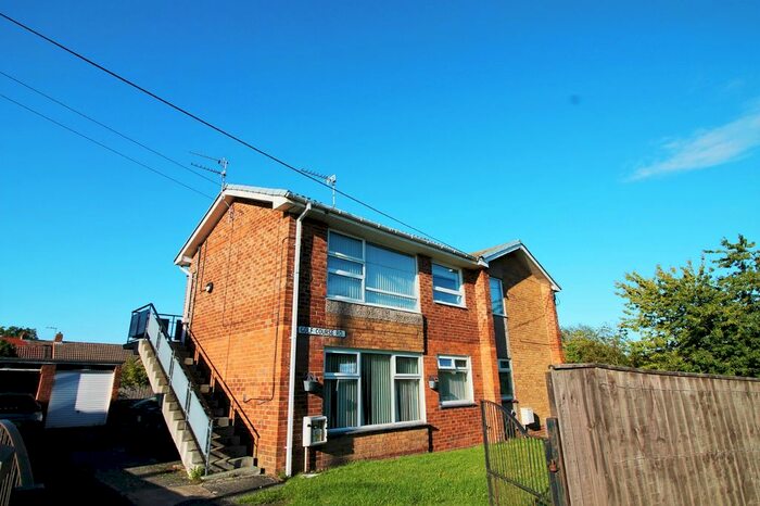 1 Bedroom Flat To Rent In Golf Course Road, Shiney Row, Houghton-Le-Spring, DH4