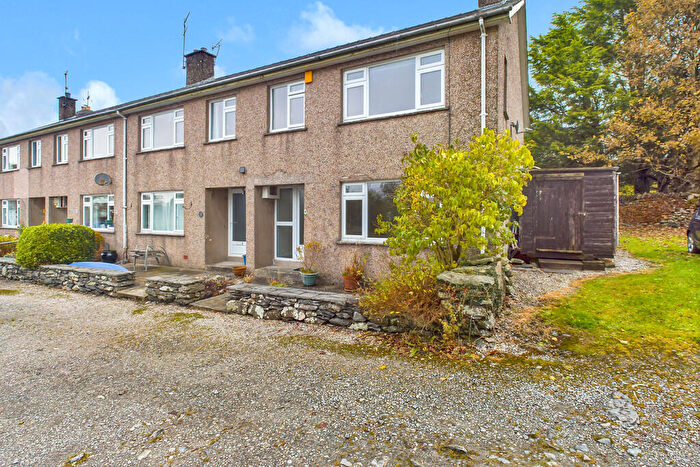 3 Bedroom End Of Terrace House To Rent In Holly House Cottages, Barber Green, Cumbria., LA23