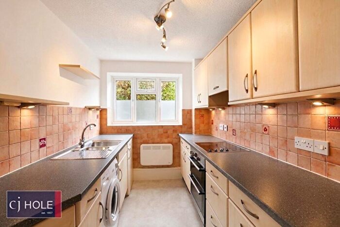 2 Bedroom Apartment To Rent In Maple Court, Westover Gardens, Westbury- On- Trym, Bristol, BS9