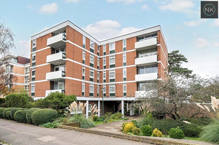 2 Bedroom Apartment To Rent In Spanbrook, High Road, Chigwell, Essex, IG7