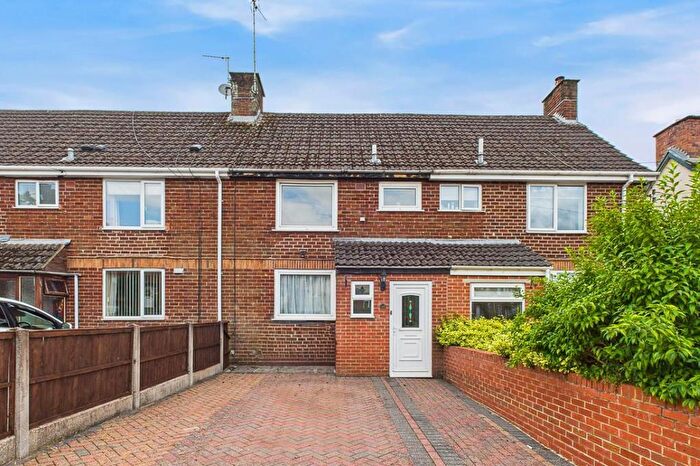 3 Bedroom Terraced House For Sale In Highfield Road, Ashbourne, Derbyshire, DE6
