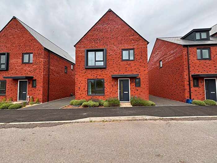 4 Bedroom Detached House To Rent In Sloe Gardens, Tithebarn, EX1