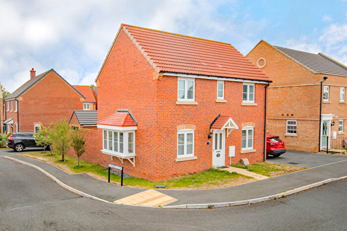 3 Bedroom Detached House For Sale In Livingstone Road, Corby, Northamptonshire, NN18