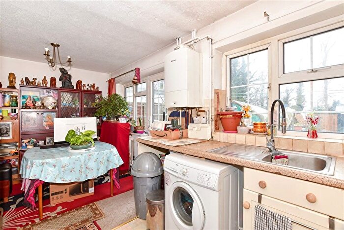 3 Bedroom Semi Detached House For Sale In Clement Court, Maidstone, Kent, ME16