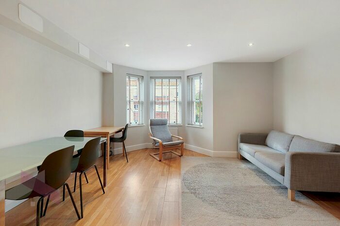 1 Bedroom Flat To Rent In Hartfield Road, Wimbledon, London, SW19