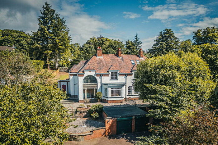 5 Bedroom Semi-Detached House For Sale In Perth Road, DD2