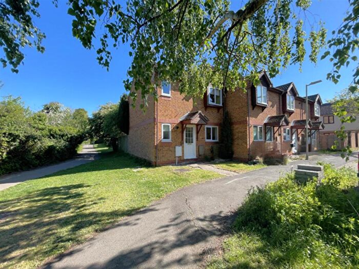 2 Bedroom End Of Terrace House For Sale In Discovery Road, Abbeymead, Gloucester, GL4
