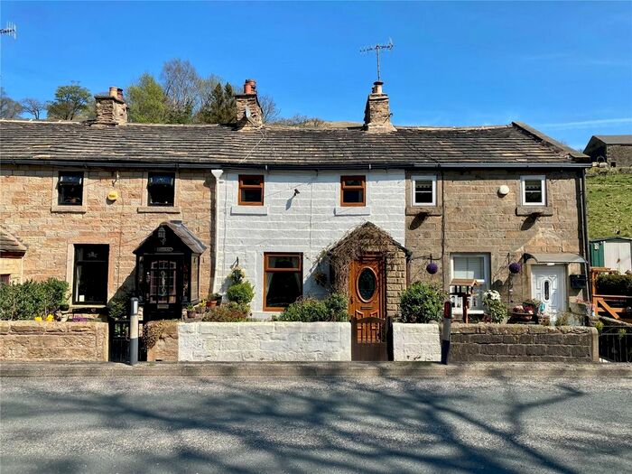 1 Bedroom Cottage For Sale In Copy Cottages, Cliviger, Burnley, Lancashire, BB10