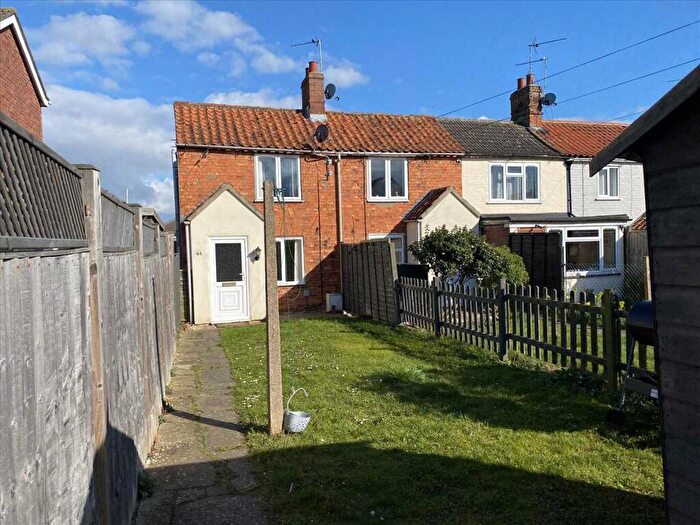 1 Bedroom End Of Terrace House To Rent In The Square, Leasingham, NG34