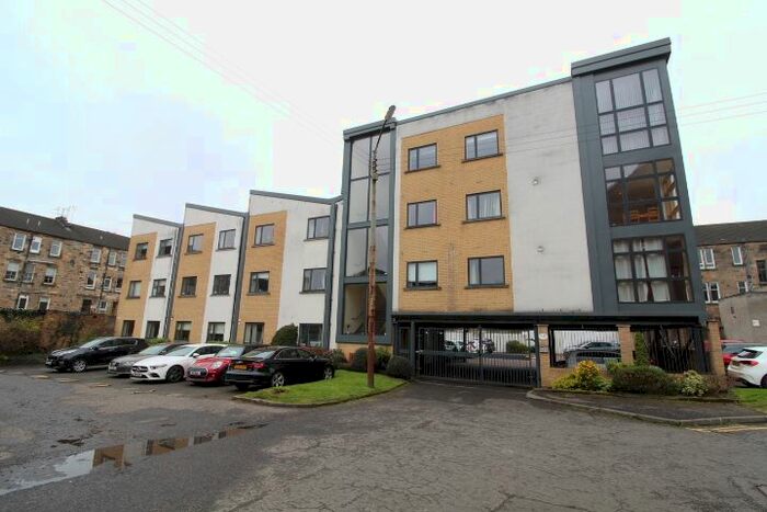 2 Bedroom Flat To Rent In Baker Street, /, Shawlands, G41