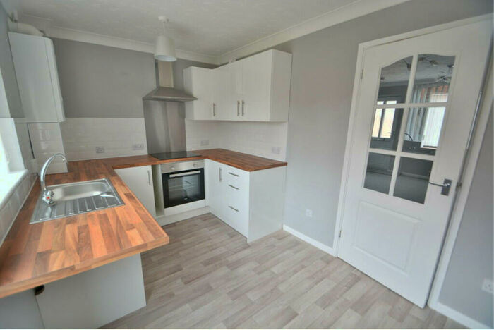 2 Bedroom Semi-Detached House To Rent In Bowlwell Avenue, Nottingham, NG5