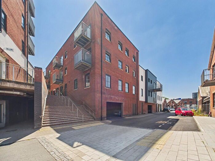 1 Bedroom Apartment For Sale In Paintworks, Arnos Vale, Bristol, BS4