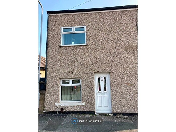 1 Bedroom Semi-Detached House To Rent In Institute Road, Bradford, BD2