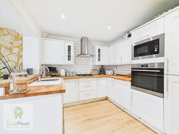 4 Bedroom Terraced House For Sale In St. Lukes Way, Allhallows, Rochester, ME3