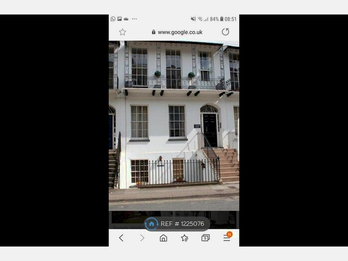 2 Bedroom Flat To Rent In Garwood House, Cheltenham GL50