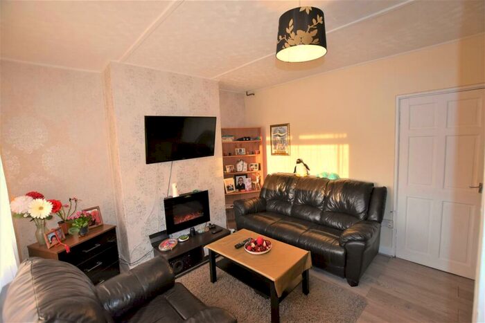 2 Bedroom Detached House To Rent In Fisher Street, Allenton, Derby, DE24