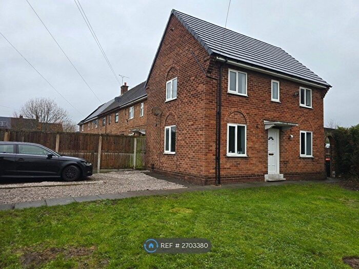 3 Bedroom End Of Terrace House To Rent In Pulford Road, Chester, CH1