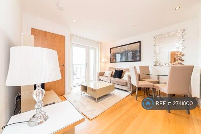 2 Bedroom Flat To Rent In Fairthorn Road, London, SE7