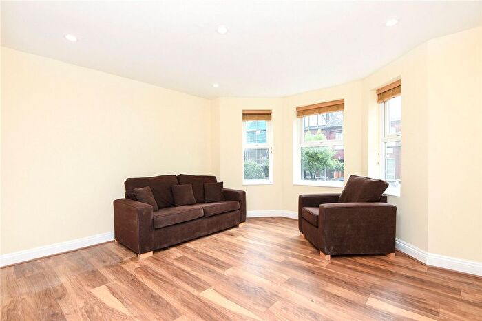1 Bedroom Property To Rent In Beaumont House, Park Avenue, NW2