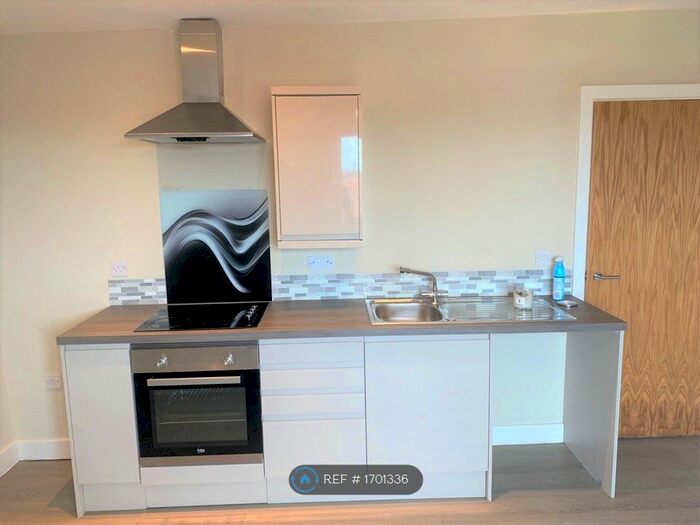 1 Bedroom Flat To Rent In Meadow Road, Beeston, Nottingham, NG9