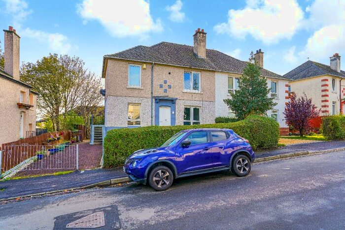 2 Bedroom Flat To Rent In Trinley Road, Knightswood, Glasgow, G13