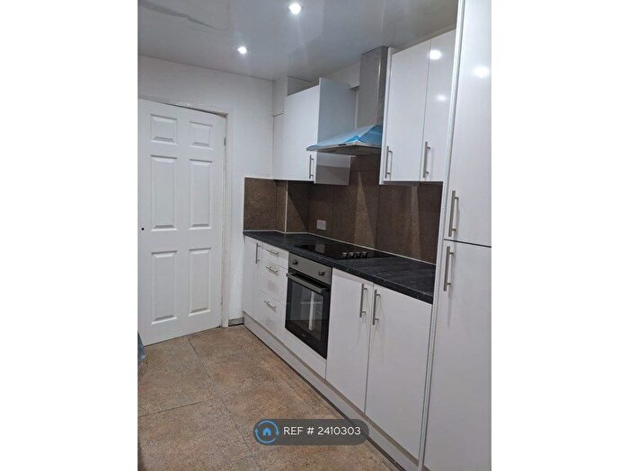 2 Bedroom Terraced House To Rent In Maple Street, Jarrow, NE32