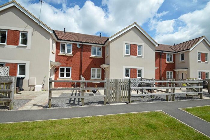 2 Bedroom House To Rent In Inkerman Close, Horfield, Bristol, BS7