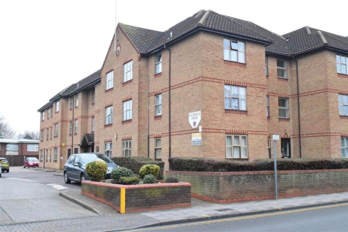 2 Bedroom Property For Sale In Balmoral Court, Springfield Road, Chelmsford, CM2