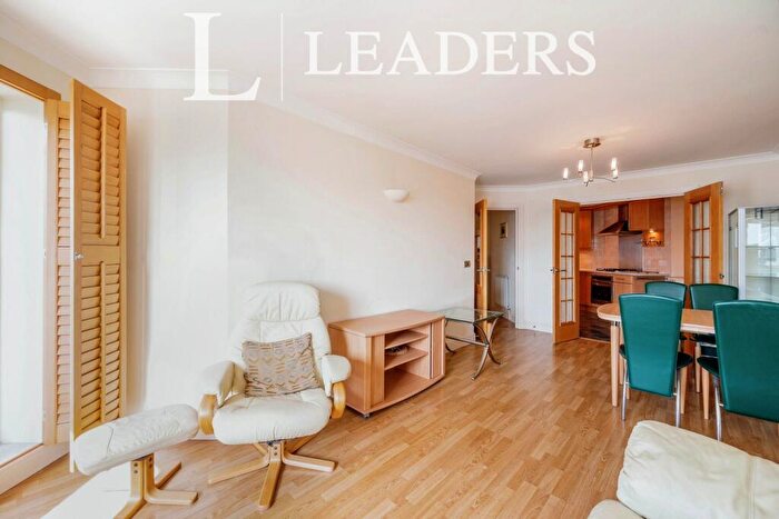 2 Bedroom Apartment To Rent In Arethusa House, Gunwharf Quays, PO1