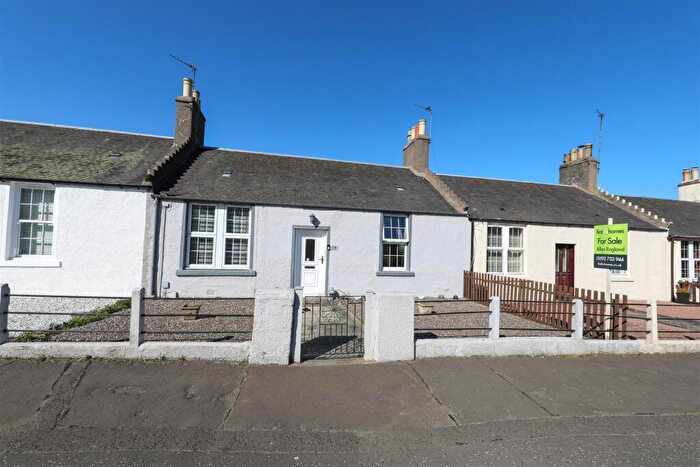 2 Bedroom Cottage For Sale In Main Street, Coaltown Of Wemyss, KY1