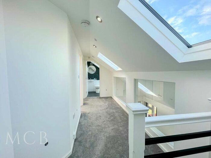 3 Bedroom Maisonette To Rent In Field End Road, Ruislip, HA4