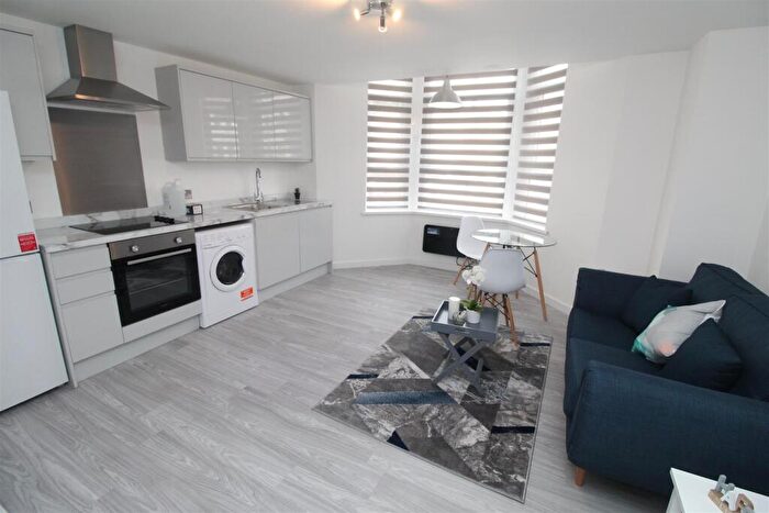 1 Bedroom Flat To Rent In Connaught Road, Roath, Cardiff, CF24