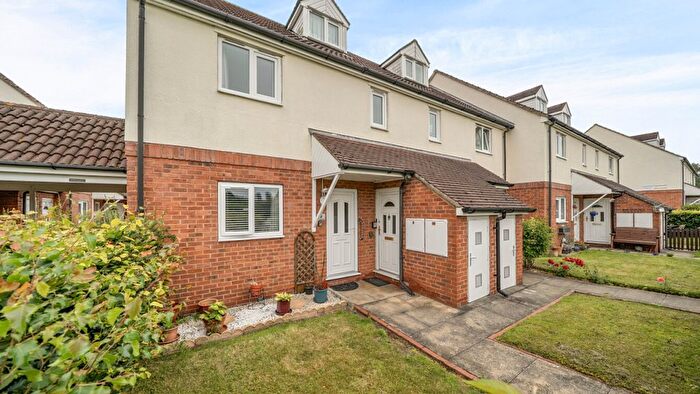 1 Bedroom Flat For Sale In Thorpe Willoughby, Selby, YO8