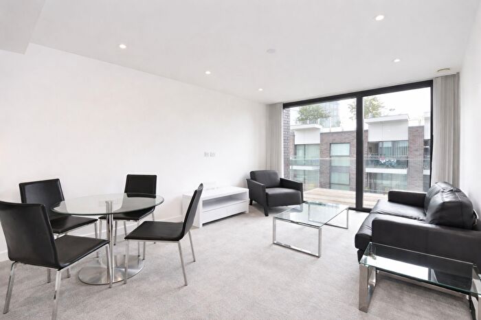 1 Bedroom Flat To Rent In Canter Way, Catalina House, E1