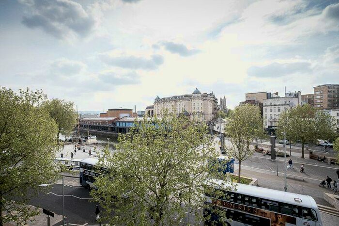 1 Bedroom Flat To Rent In Broad Quay North, City Centre, BS1