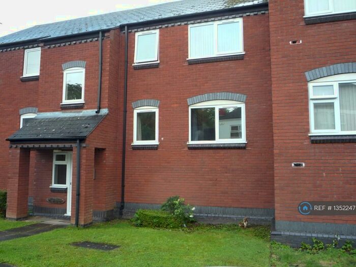 2 Bedroom Flat To Rent In Wells Court, Coventry, CV3