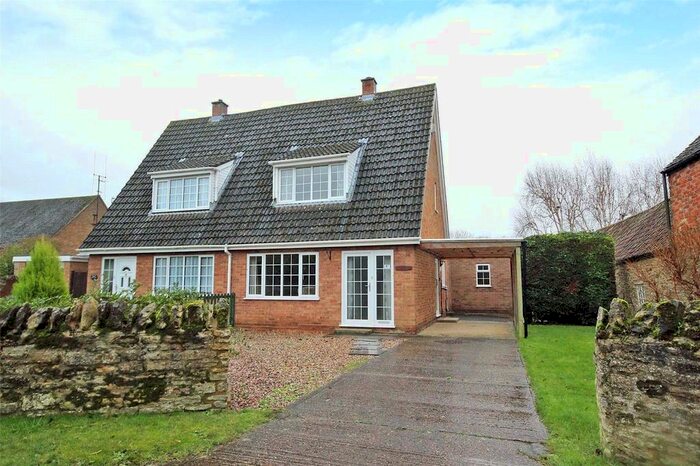 3 Bedroom Semi-Detached House For Sale In High Street, Odell, Bedford, Bedfordshire, MK43