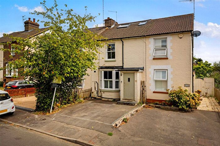 3 Bedroom Terraced House For Sale In Allingham Road, Reigate, Surrey, RH2