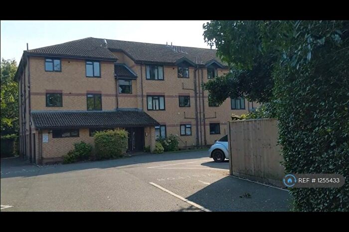 2 Bedroom Flat To Rent In Cavendish Road, Bournemouth, BH1